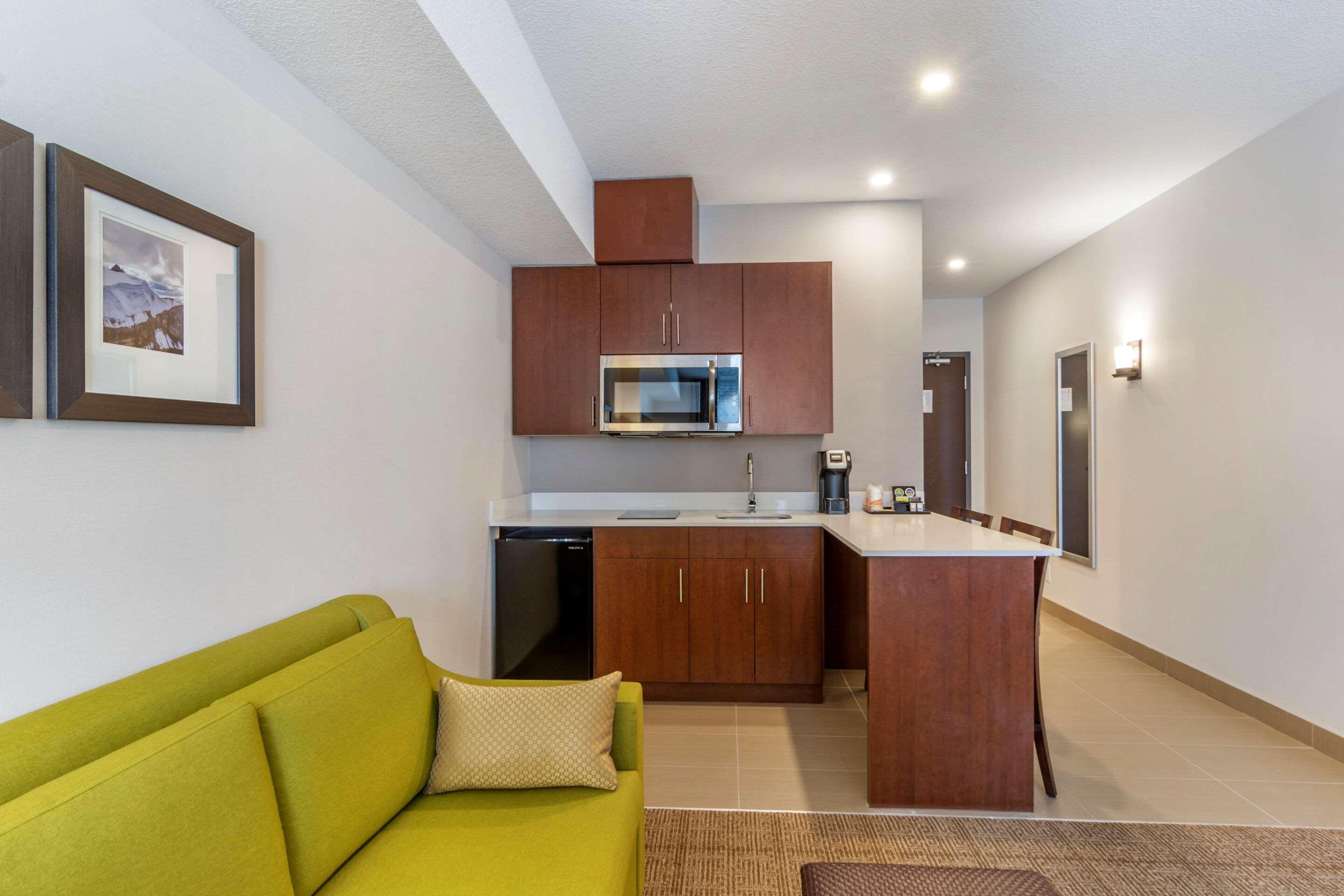 Comfort Inn & Suites Valemount Luaran gambar