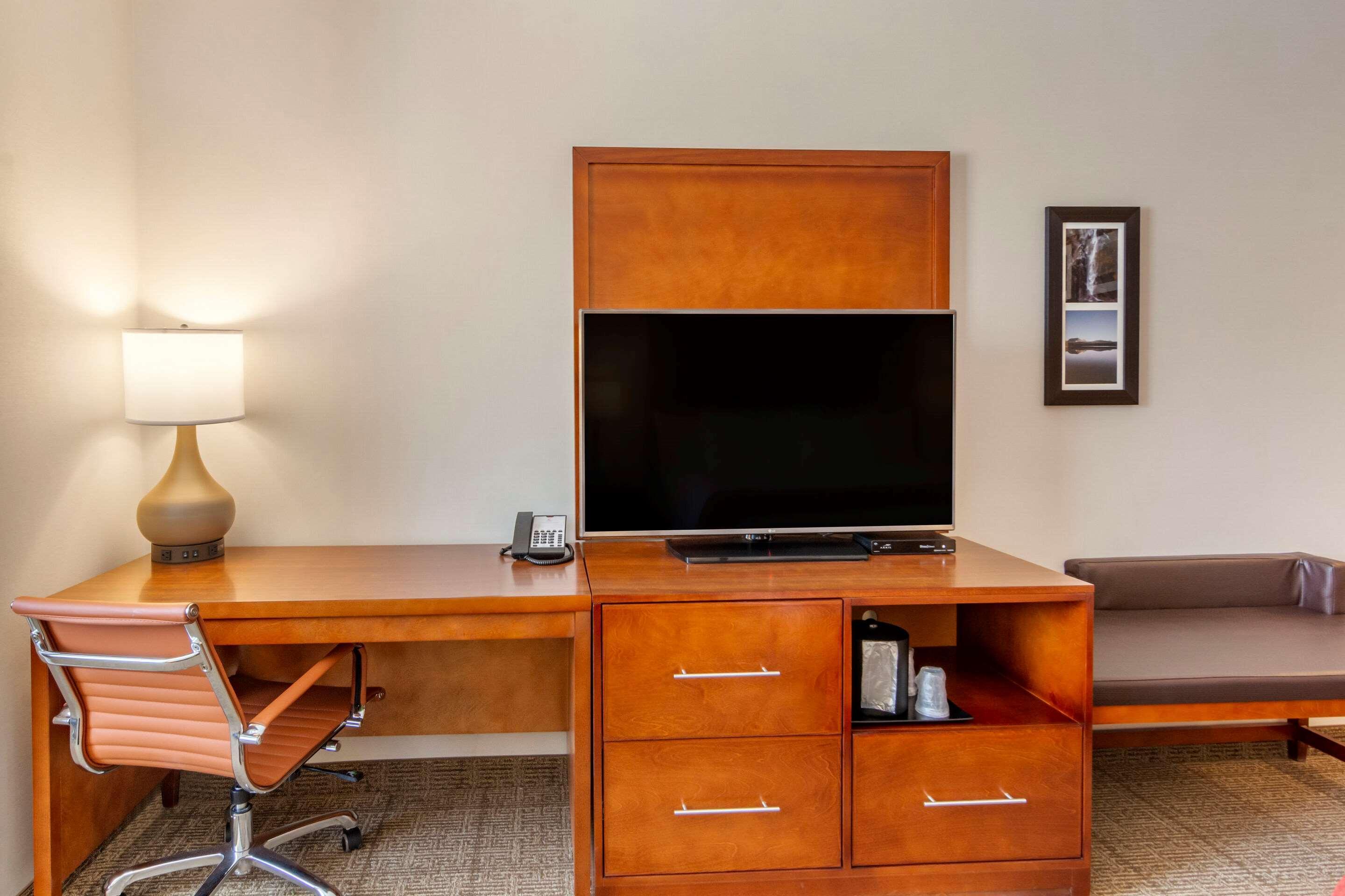 Comfort Inn & Suites Valemount Luaran gambar